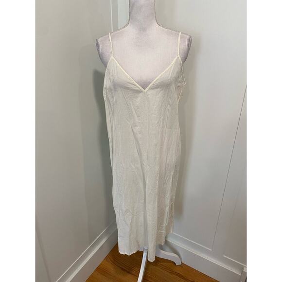 Velvet by Graham & Spencer V-Neck Cotton Maxi Dress - Picture 1 of 5